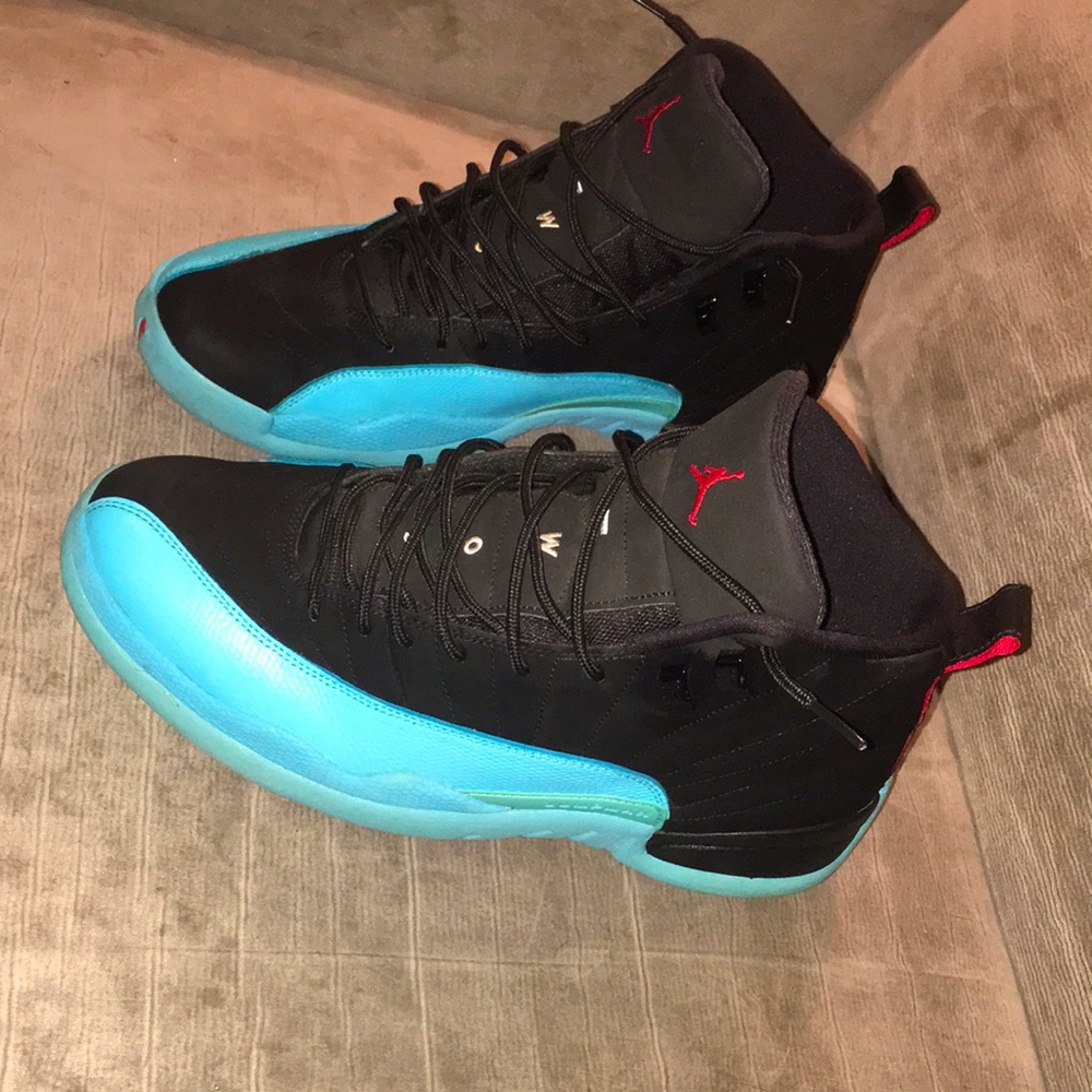 Jordan 12 Gamma